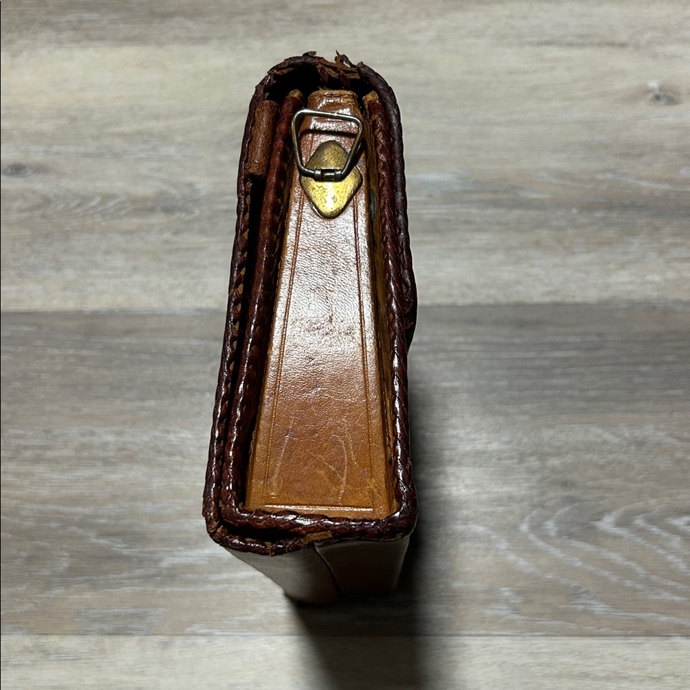 Handcrafted Brown Leather Reversible Purse no strap - Picture 5 of 9